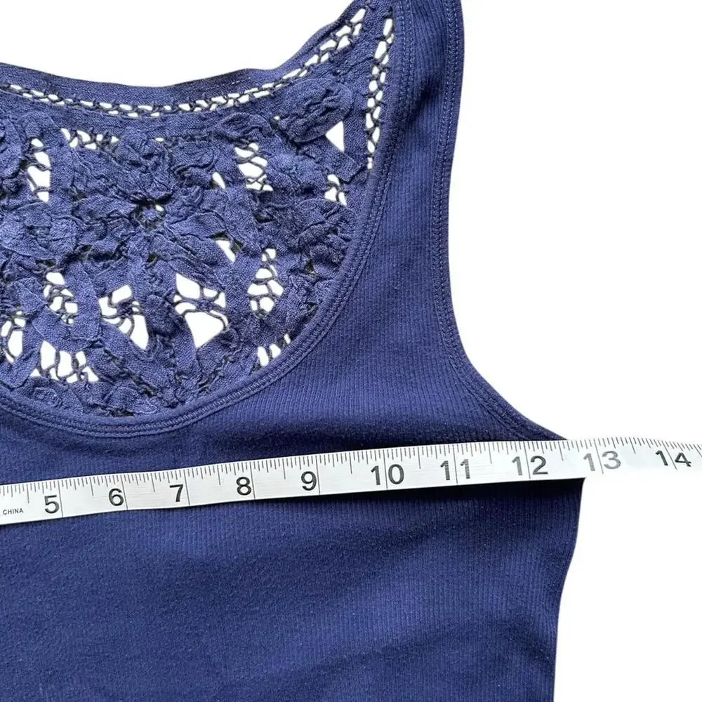 Amrican Eagle Tank Top Women's Size M Crochet Ribbed Long 2010 Blue Slim Y2K